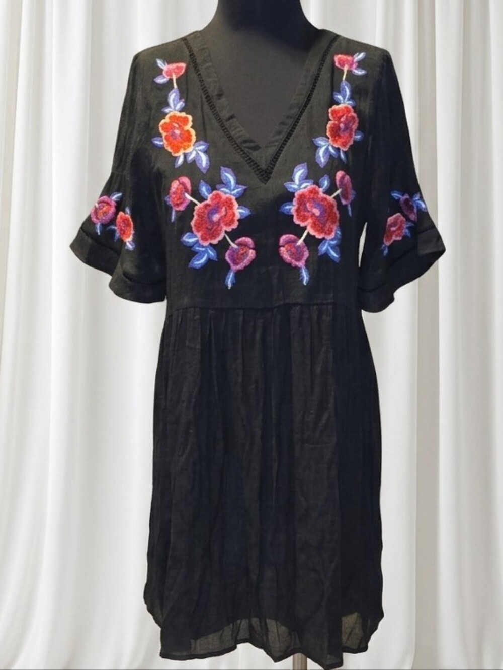 Umgee Black V-Neck Mini Dress with Red Floral Embroidery